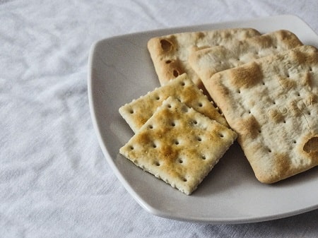 crackers